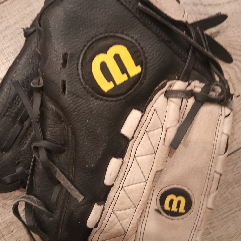 Wilson Black and White Kids Baseball Glove